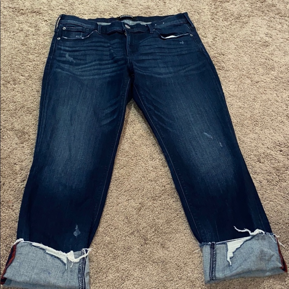 BNWOT- Cropped Midrise skinny stretch jeans
